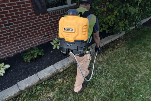 DEWALT® 4 gal. Cordless Backpack Sprayer
